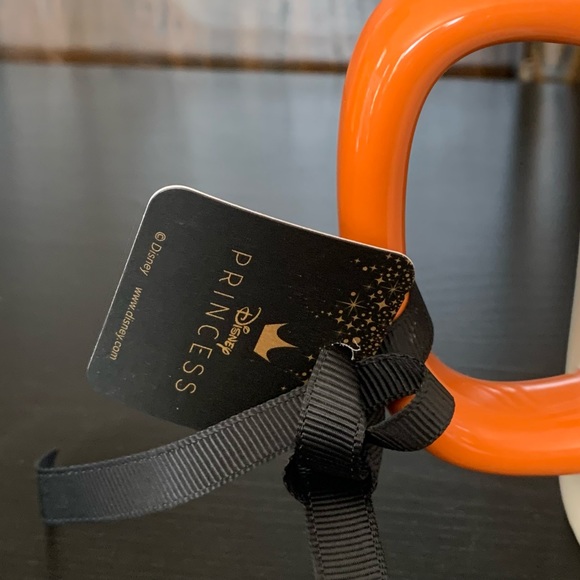 Rae Dunn DOC Snow White Disney Princess Collection Ceramic Mug - Picture 6 of 9